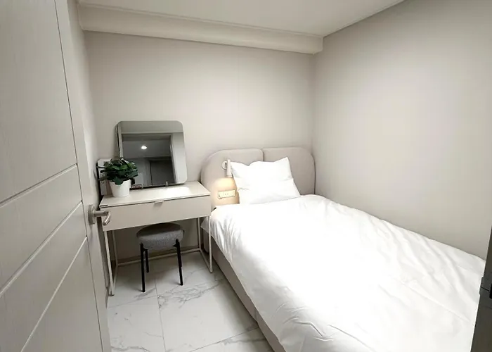 충무로역1분 명동5분 남산한옥마을! ソウル特別市